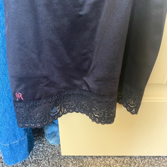 Ruby Ribbon Torsette/Sold Out Item - Picture 4 of 8